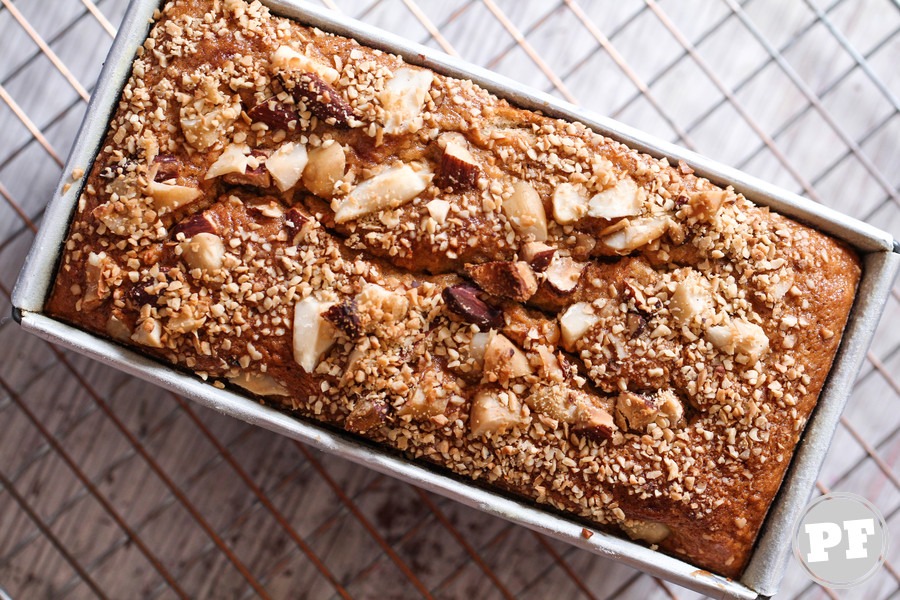 Receita de Bolo de Banana: Como fazer um bolo delicioso e fácil com bananas  caramelizadas