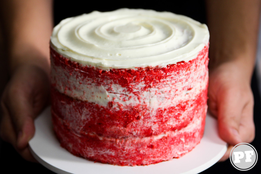 APRENDA COMO FAZER UM BOLO RED VELVET IMPECÁVEL E DELICIOSO